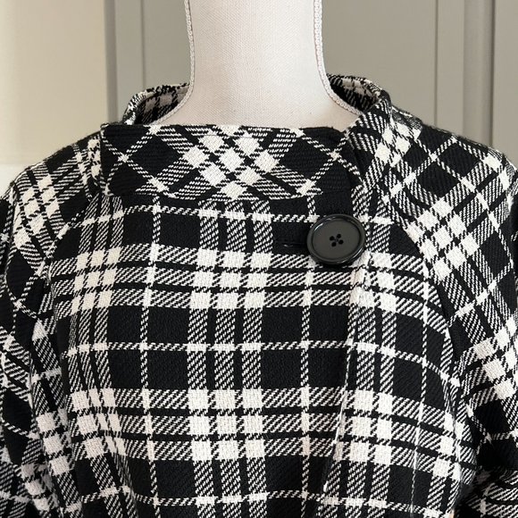 Worthington Black White Plaid Blazer with Button Detail Self Adjusting Tie Large - Picture 4 of 9